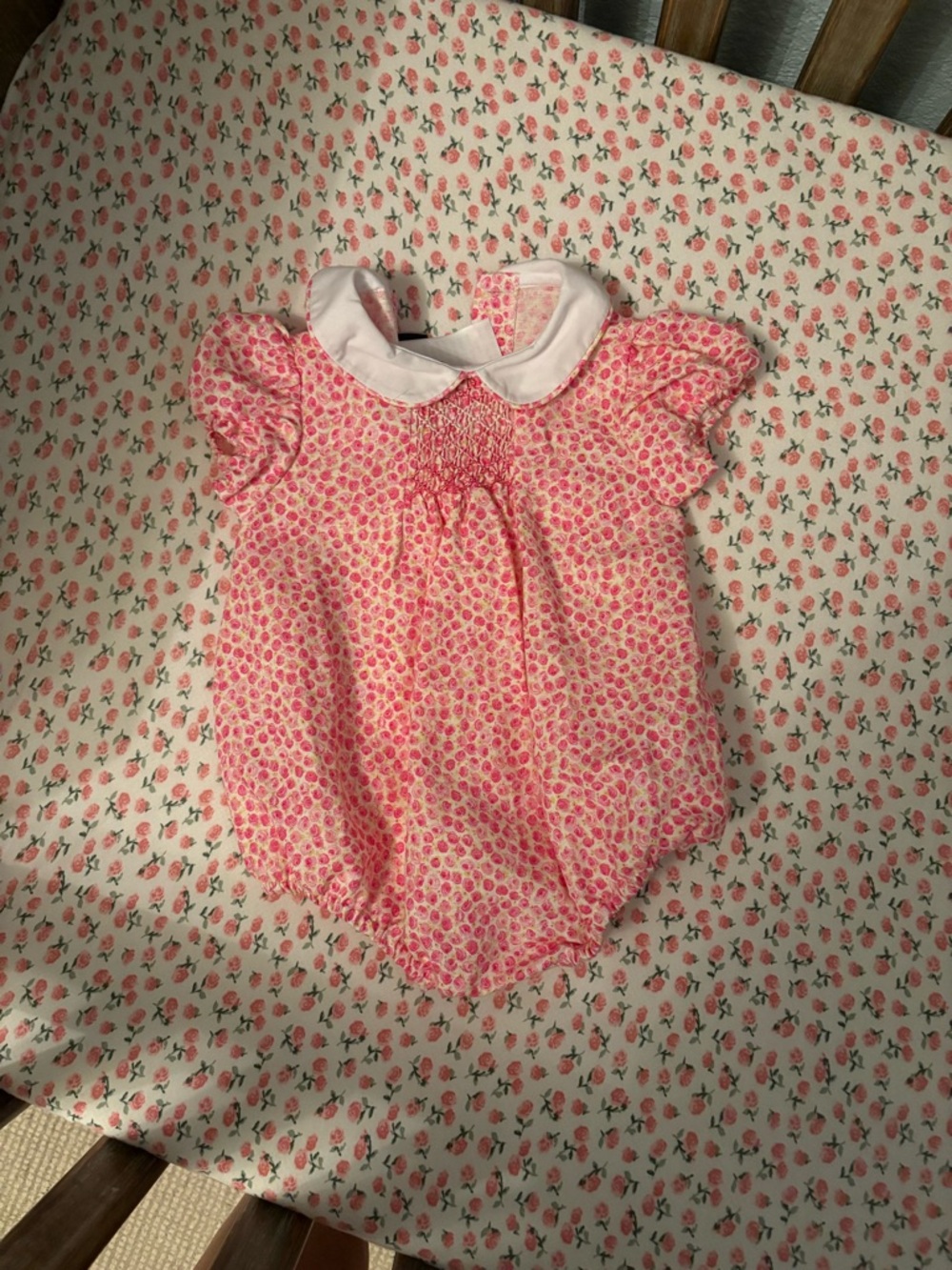 EUC Pink Floral Baby Linen Bubble Romper with Peter Pan Collar